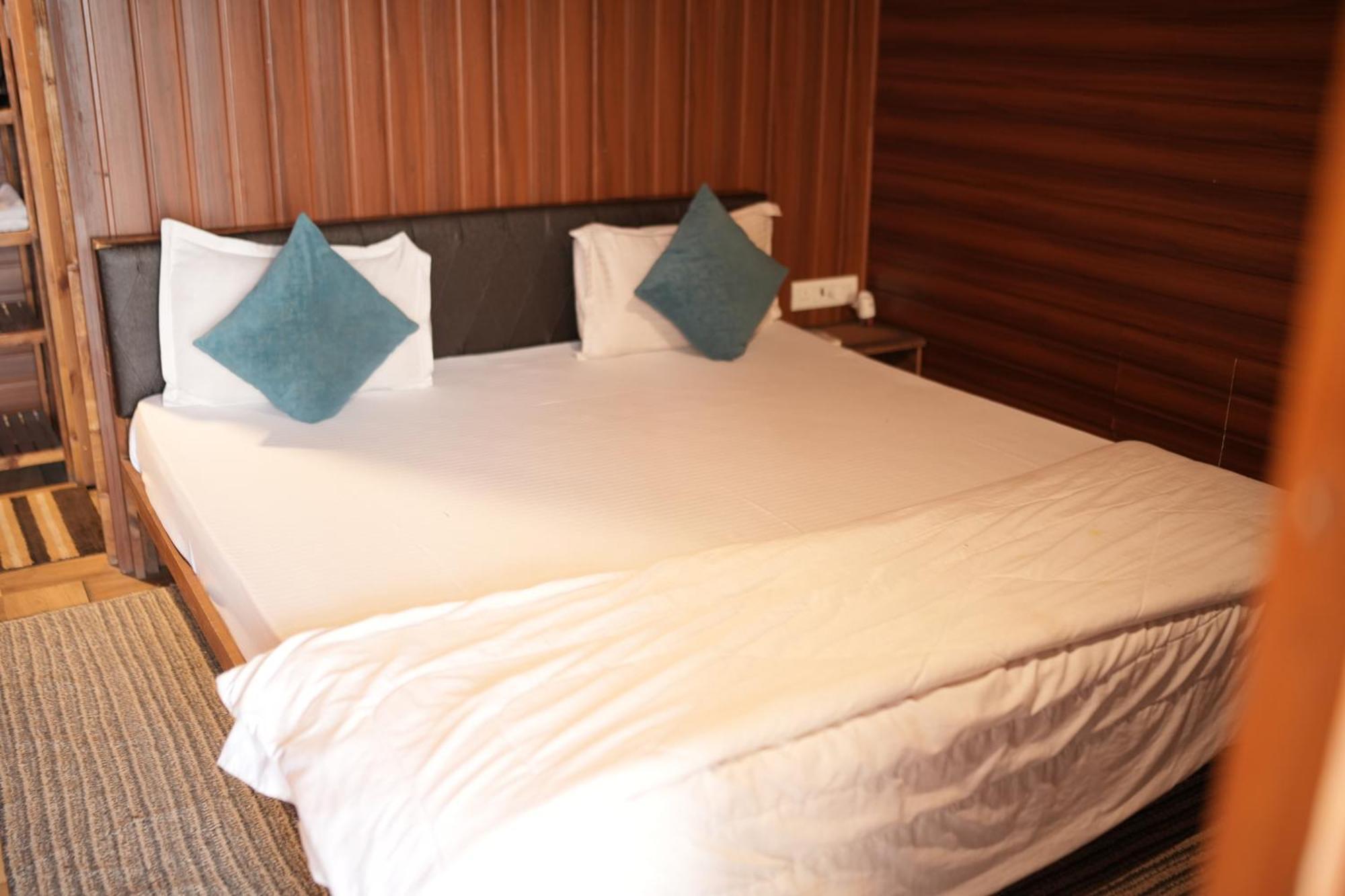 Samadhan Resort And Boating 浦那 外观 照片